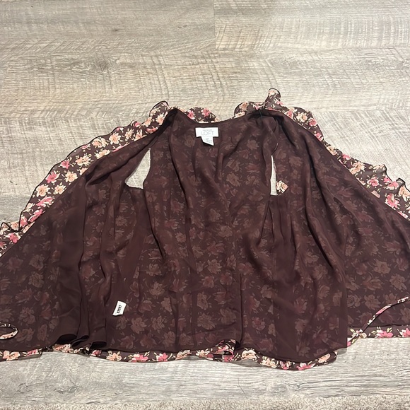 Ann Taylor LOFT Petite Floral Wrap Blouse - Picture 5 of 6